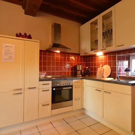 Holiday Home In Saint-Clement Near The Sea, Cleaning Included Osmanville